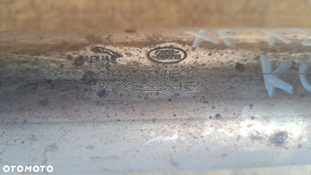Jaguar XF 260 LIFT HX63 tłumik układ wydechowy wydech rura środkowa - 4