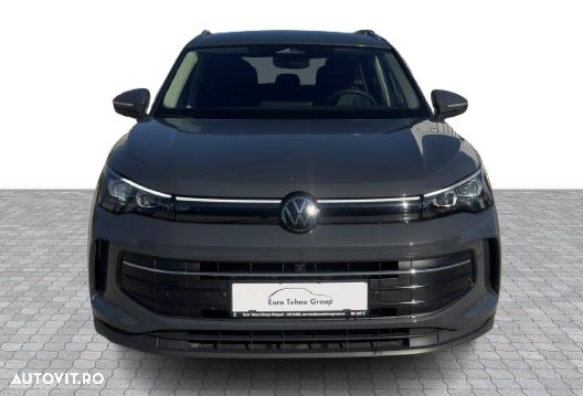 Volkswagen Tiguan - 2