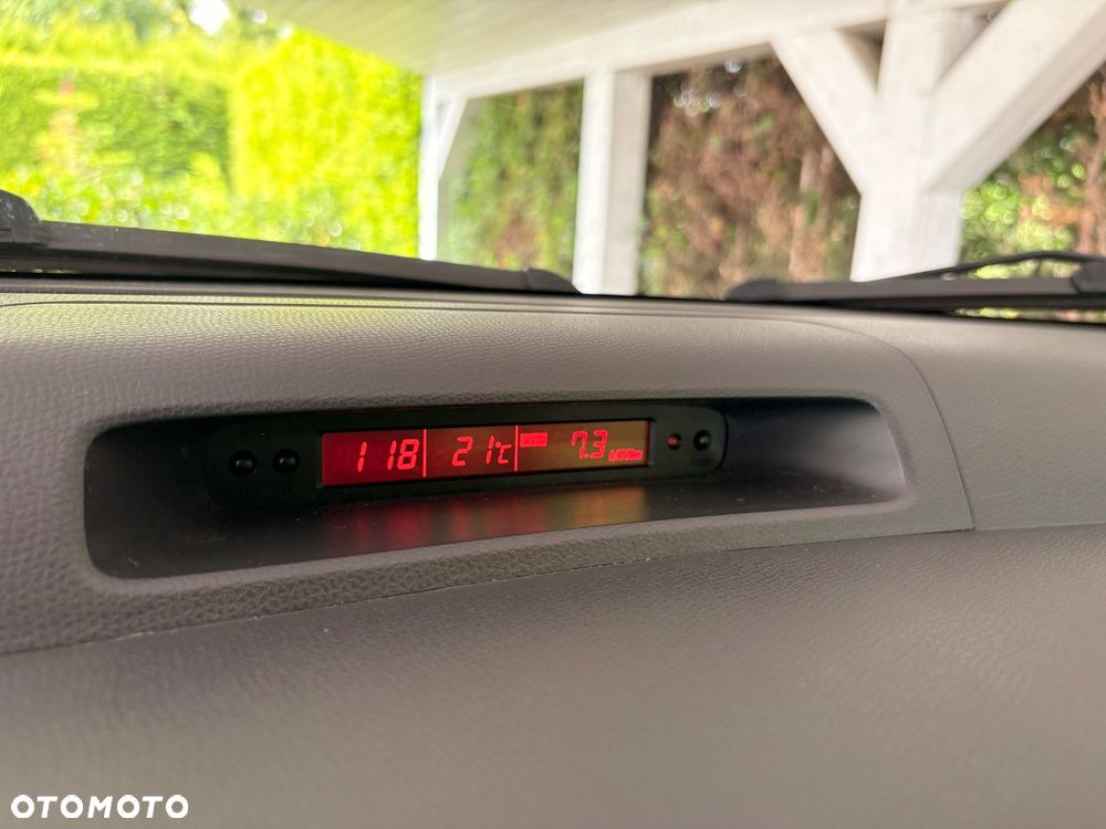Suzuki Swift - 13