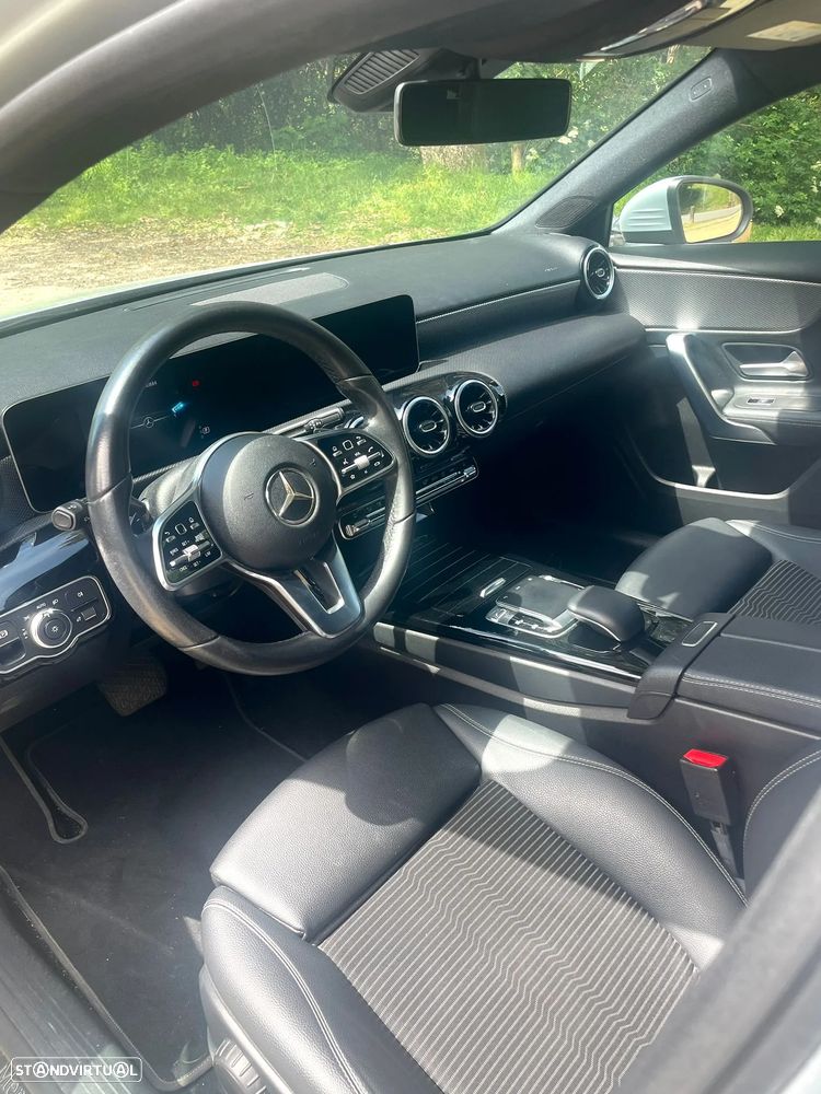 Mercedes-Benz A 180 - 9