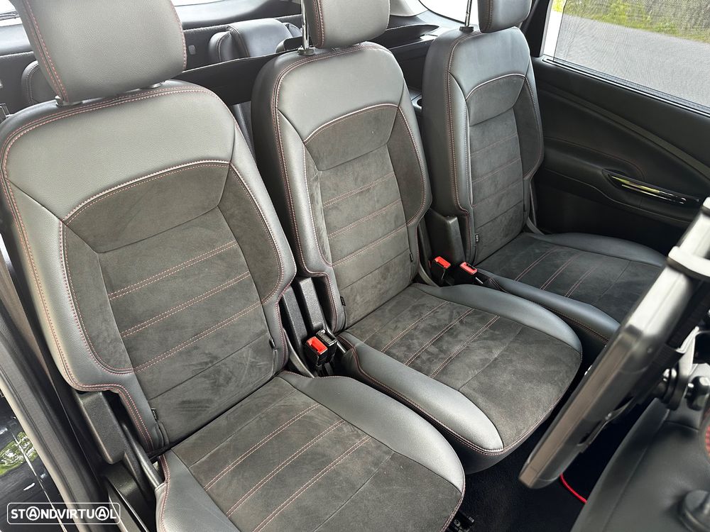 Ford S-Max 2.0 TDCi DPF Titanium - 36