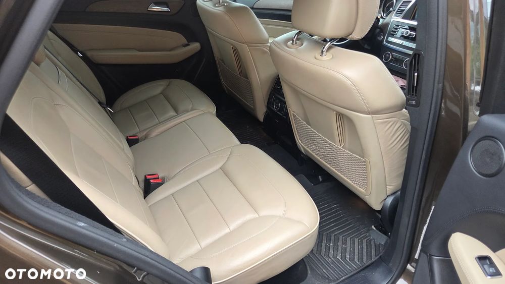 Mercedes-Benz ML 350 BlueTEC 4-Matic - 14