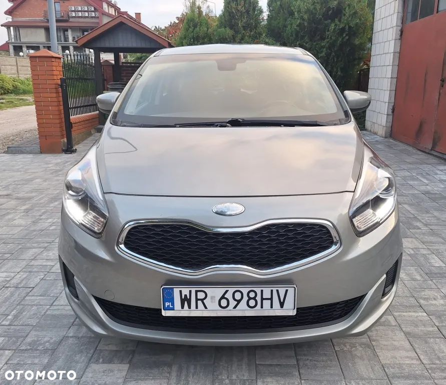 Kia Carens 1.6 GDI XL 7os EU6 - 2