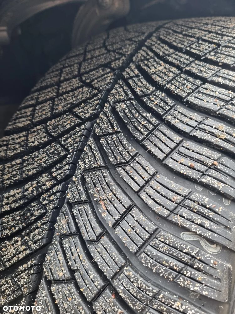 BMW Seria 5 520d - 39