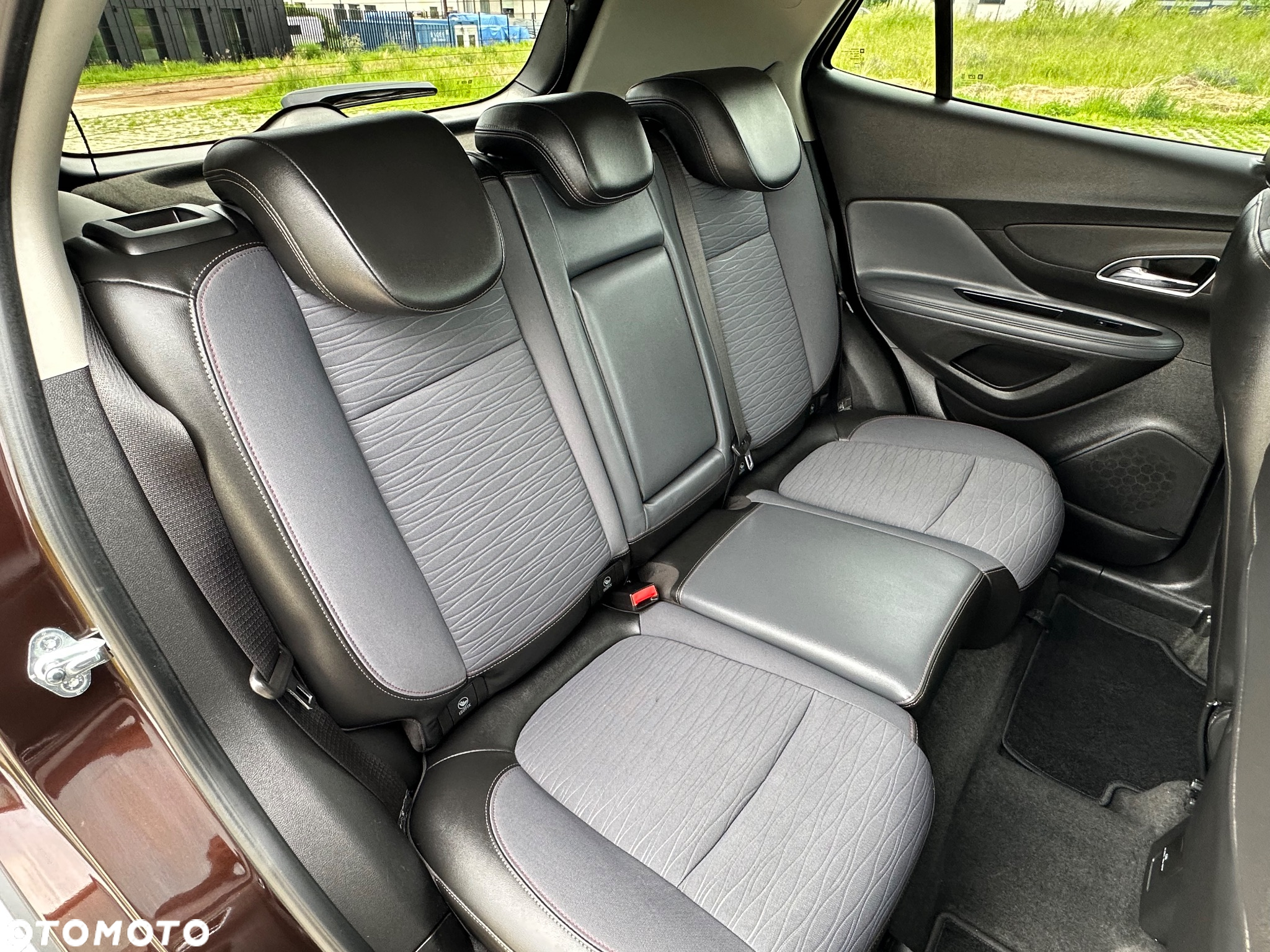 Opel Mokka X 1.4 T Design Line S&S - 29