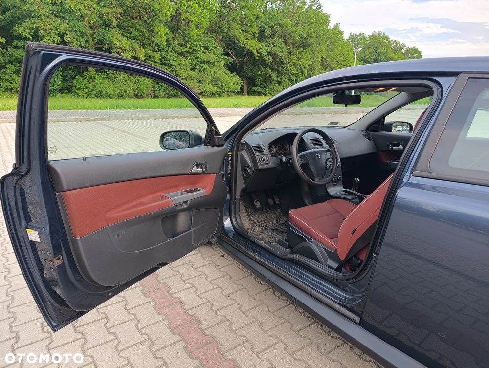 Volvo C30 1.6D - 10