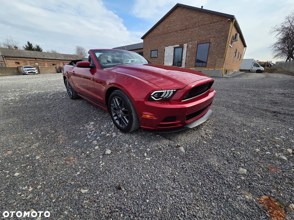 Ford Mustang 3.7 V6 Premium - 24