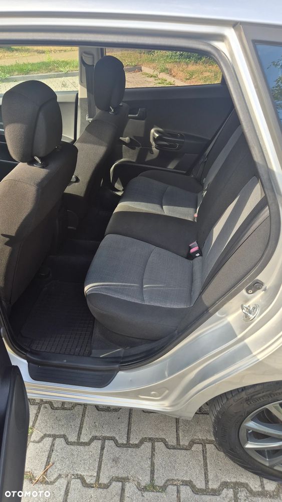 Kia Ceed 1.6 Crdi Comfort + - 13
