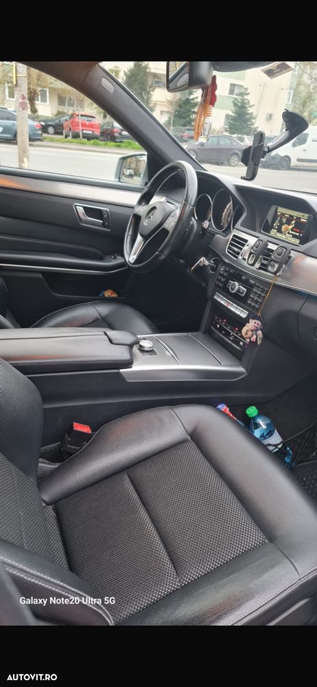Mercedes-Benz E 220 BlueTEC 4MATIC 7G-TRONIC Avantgarde - 8