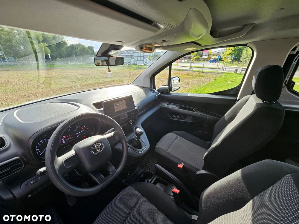 Toyota Proace City Verso Long 1.5 D-4D Business - 26