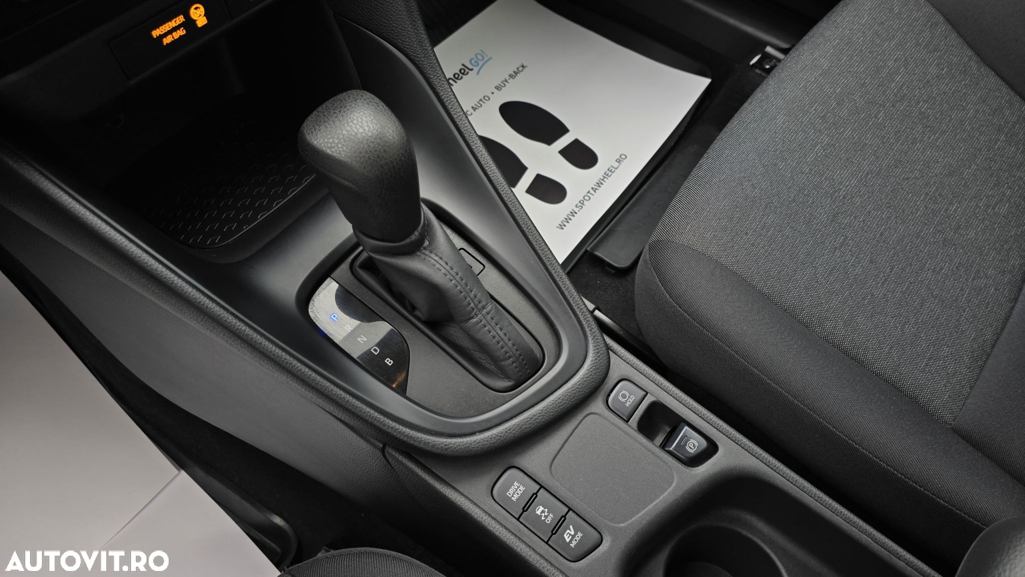 Toyota Yaris - 17