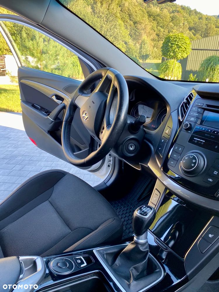 Hyundai i40 1.6 GDI Classic - 32