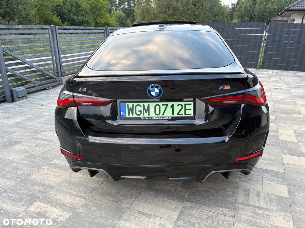 BMW i4 70.3kWh eDrive 35 M Sport - 8