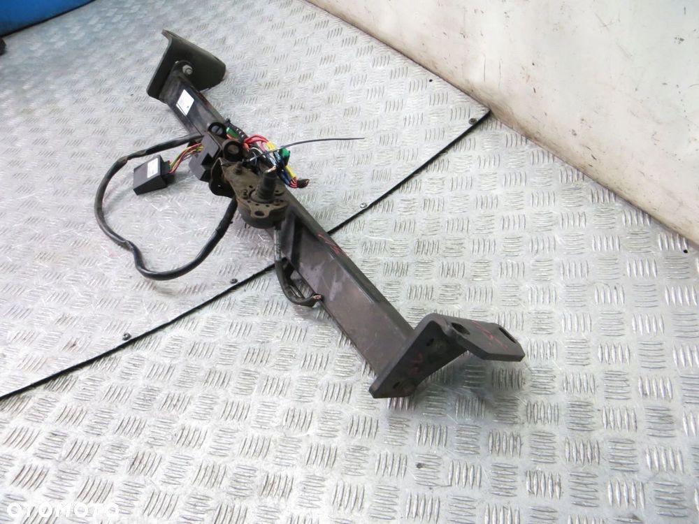 BMW X1 F48 HAK HOLOWNICZY 14- - 3