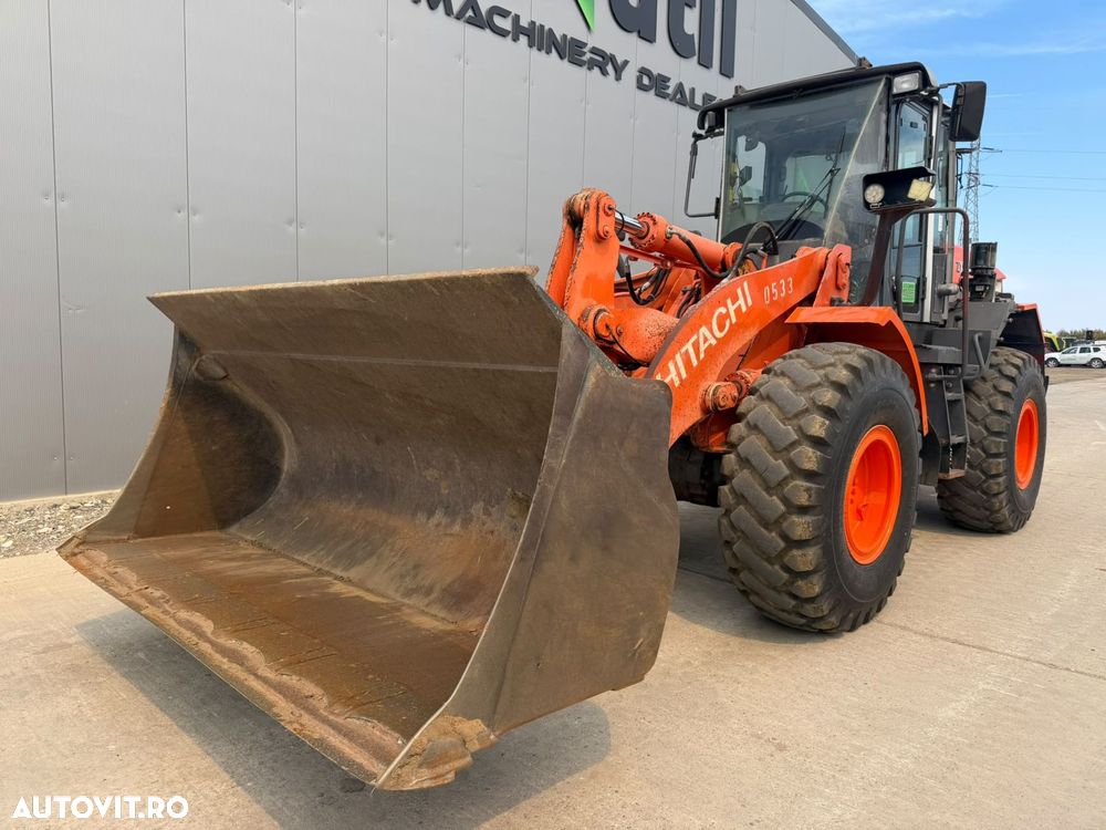 Hitachi ZW180-6 - 8