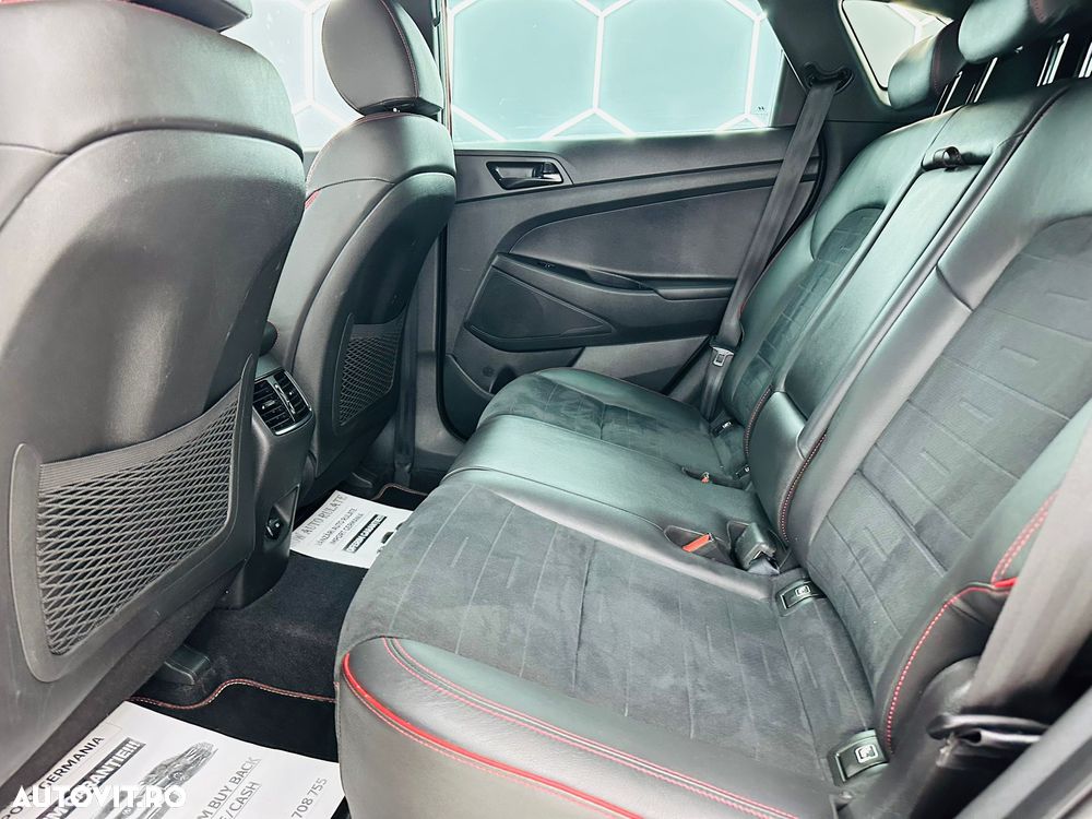 Hyundai Tucson blue 1.6 CRDi 2WD DCT Premium - 12