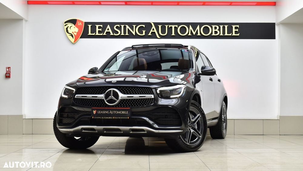 Mercedes-Benz GLC 300 e 4Matic 9G-TRONIC AMG Line - 2