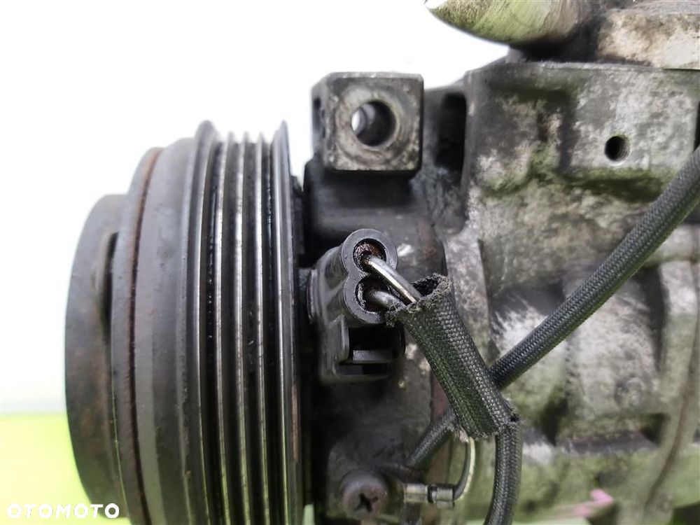 Sprężarka klimatyzacji Suzuki Liana 1.6B 107KM 2001–2010 M16A-113086 DENSO - 4