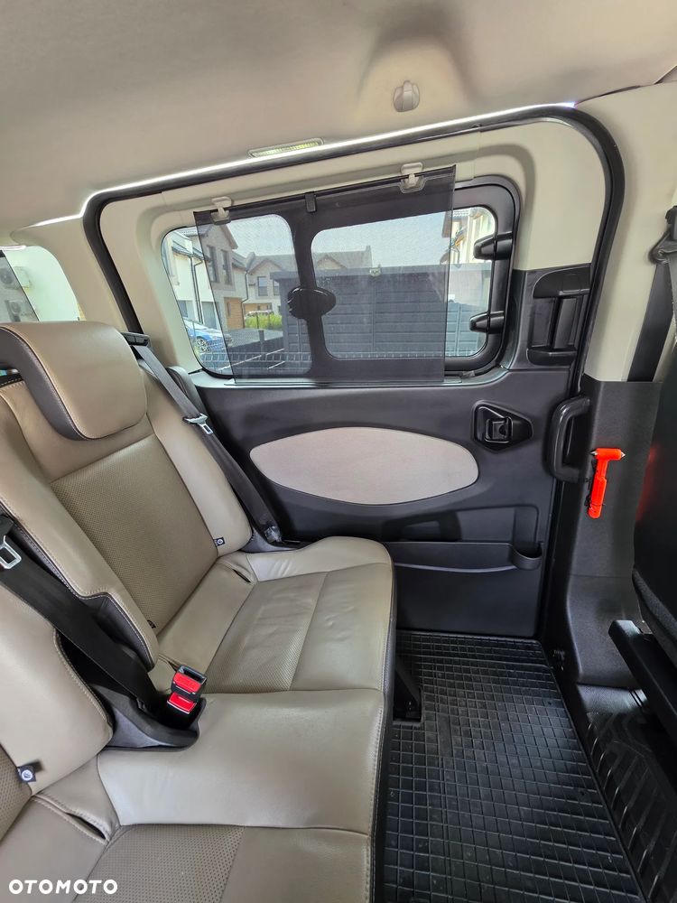 Ford Tourneo Custom 2.0 TDCi L2 Titanium - 40