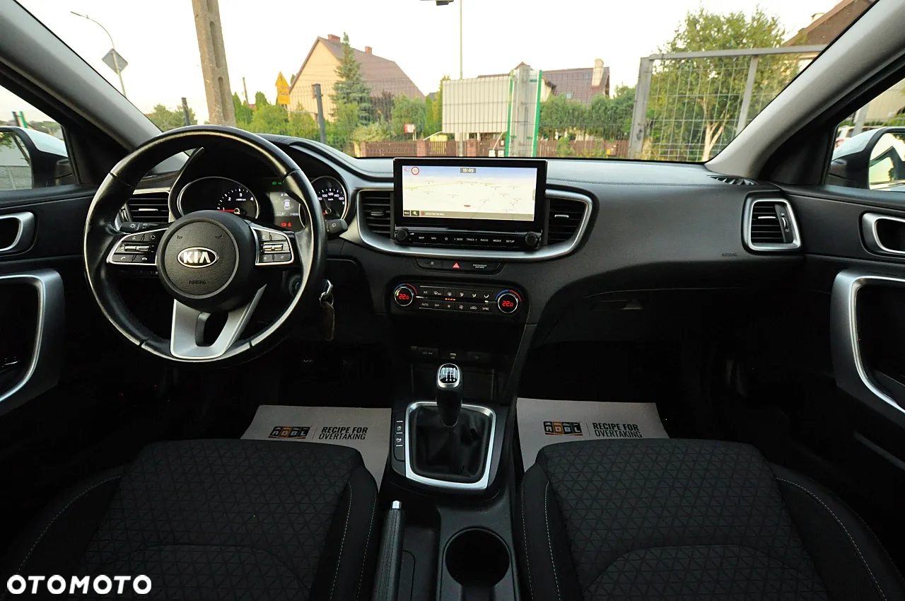Kia Ceed 1.6 CRDi Edition 7 - 35