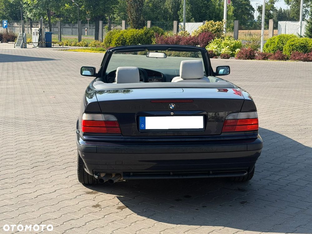 BMW Seria 3 - 6