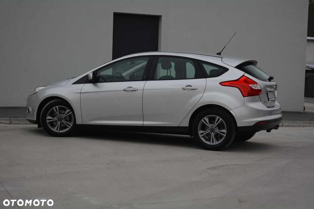 Ford Focus - 8