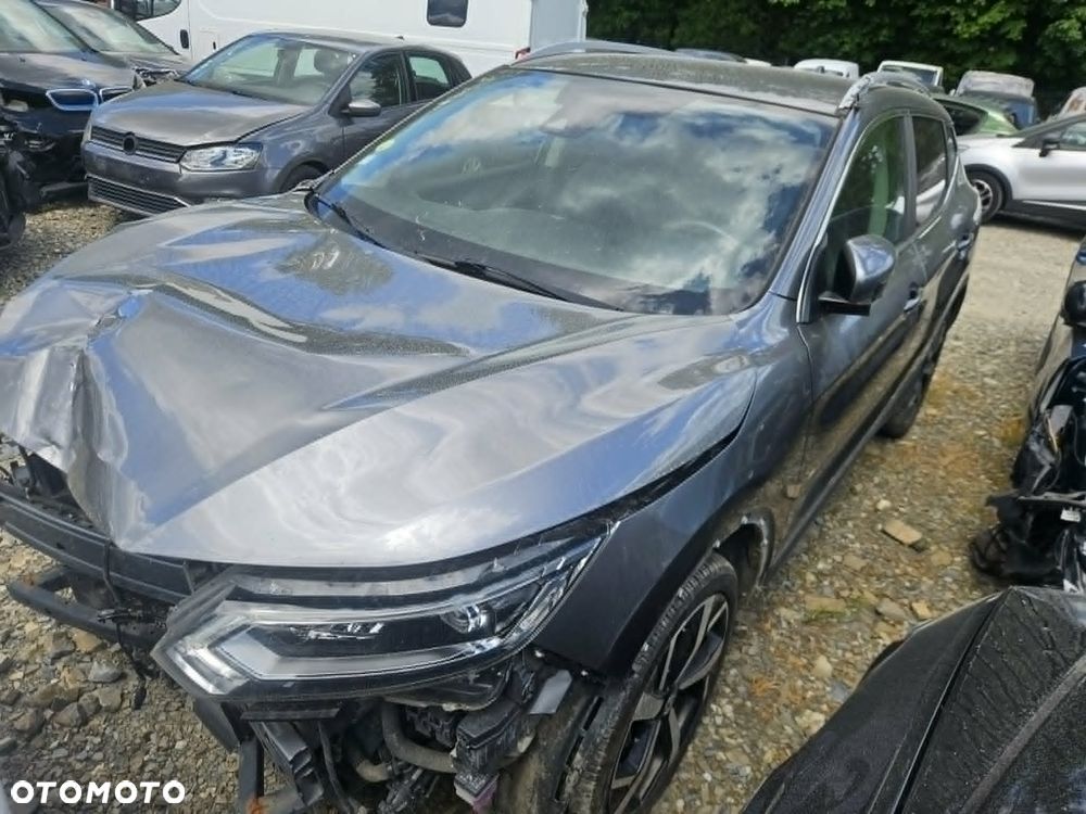 Nissan Qashqai 1.5 dCi DCT TEKNA - 4