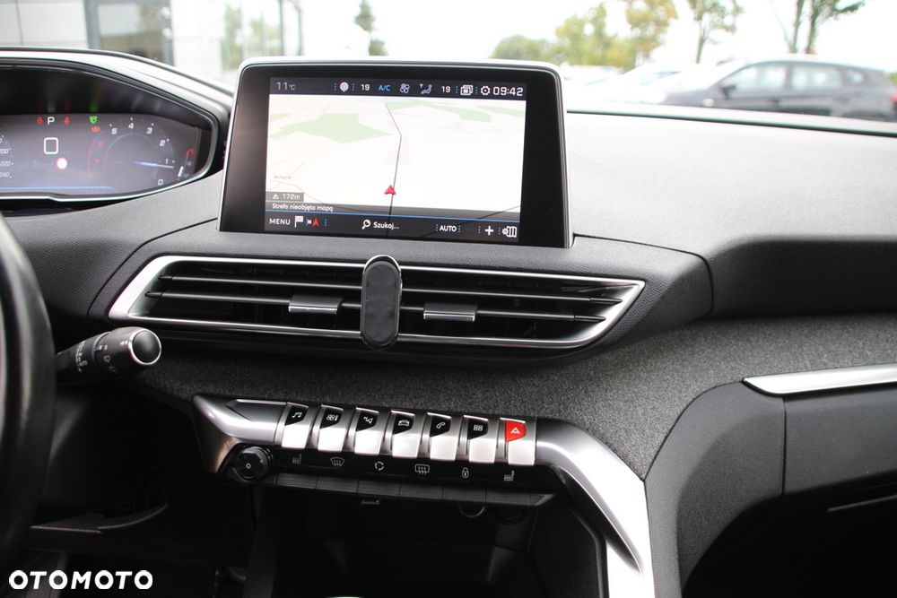 Peugeot 5008 1.6 THP Allure S&S EAT6 - 15