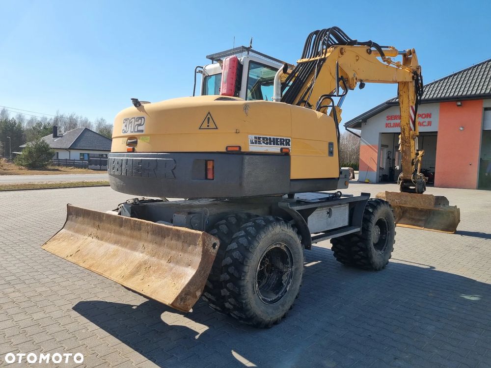 Liebherr 312 - 4