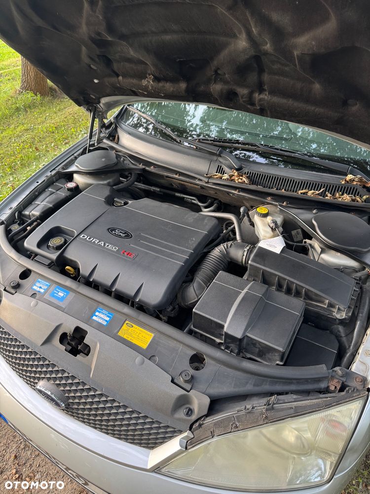Ford Mondeo 1.8 Ghia - 8