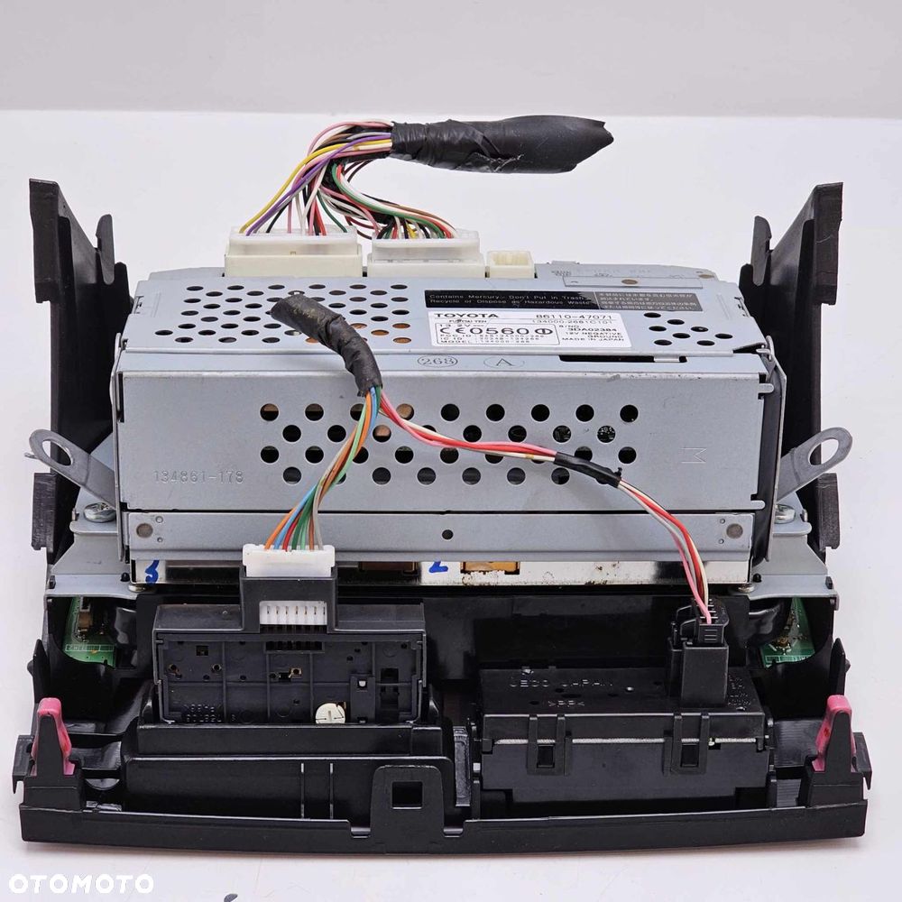 toyota prius ii 2 radio navi gps nawigacja ekran - 8