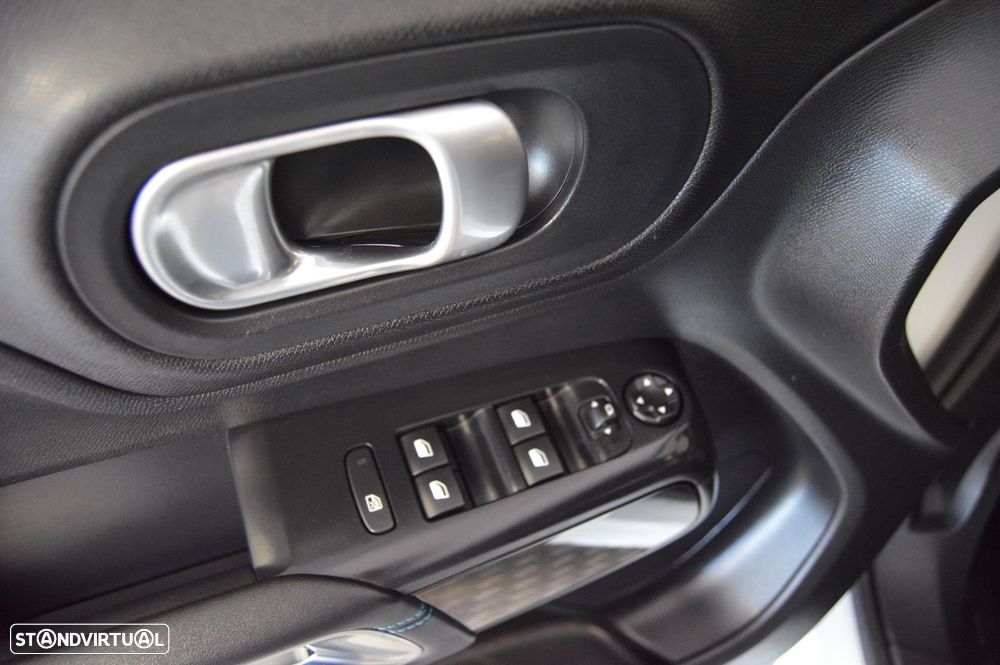 Citroën C5 Aircross 1.2 PureTech Live Pack - 20