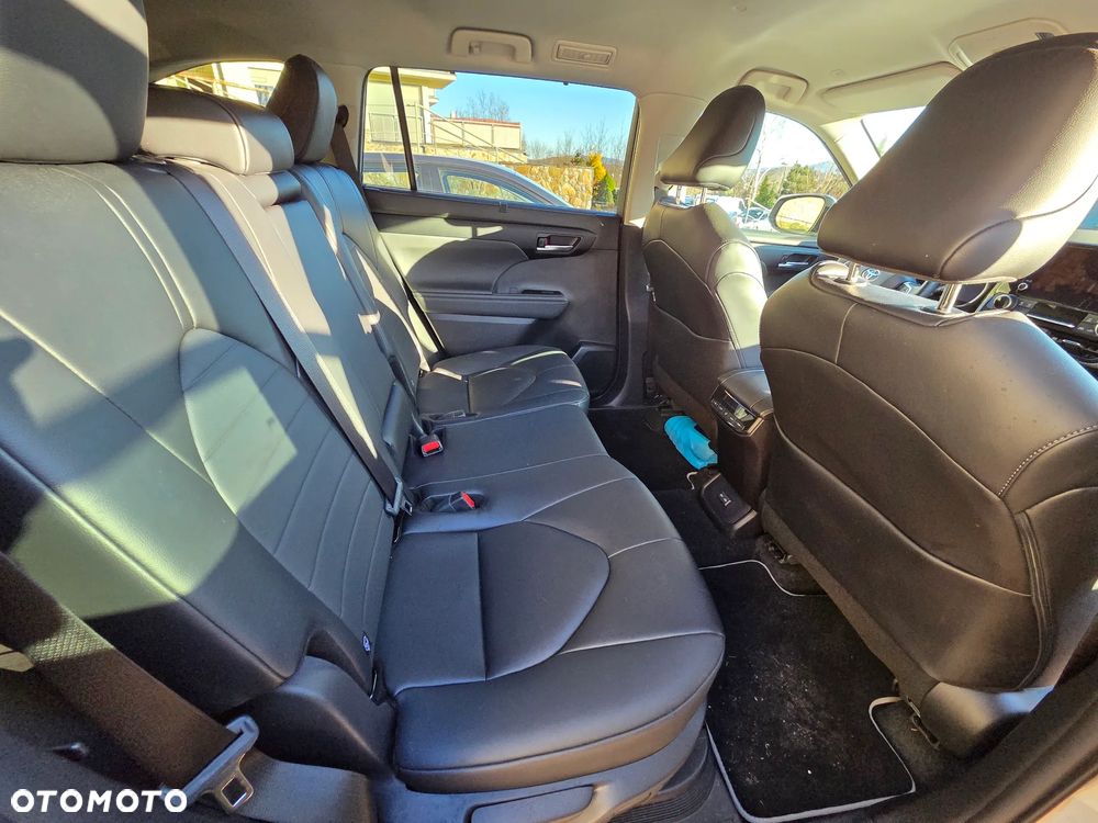 Toyota Highlander 2.5 Hybrid Comfort - 11