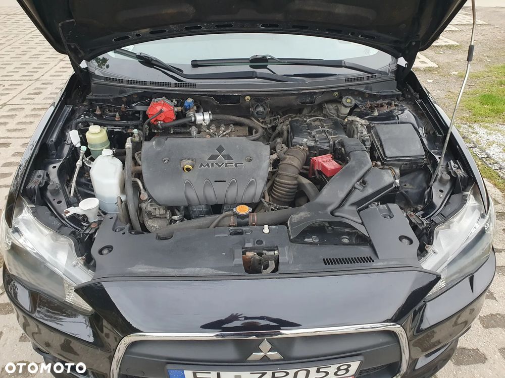 Mitsubishi Lancer 1.8 Inform LPG - 15
