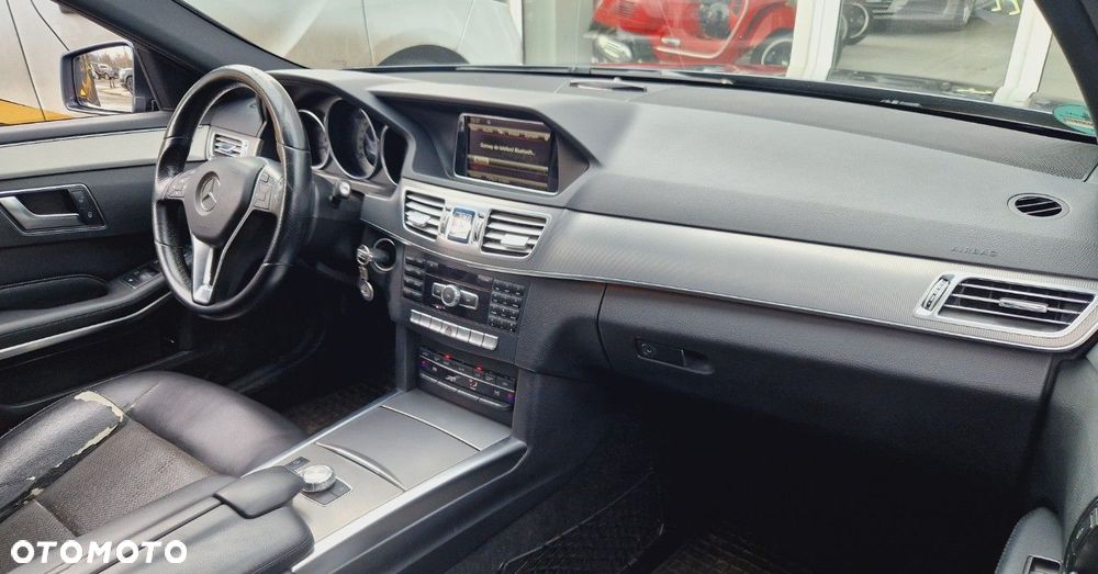 Mercedes-Benz Klasa E - 17