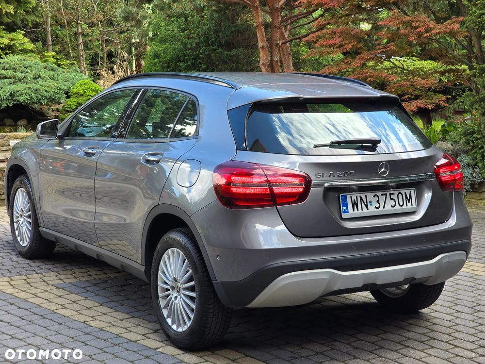 Mercedes-Benz GLA 200 7G-DCT Style - 6