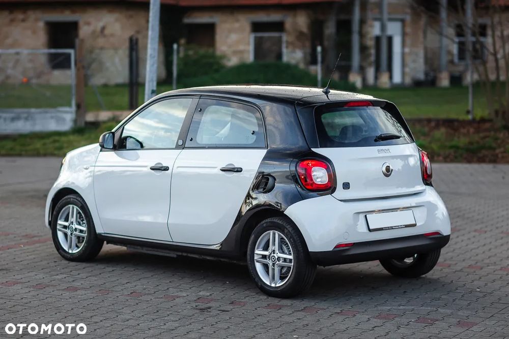 Smart Forfour EQ - 12