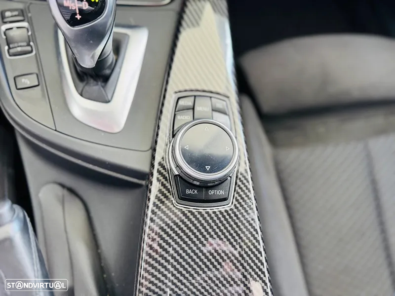 BMW 320 d Auto Pack M - 39