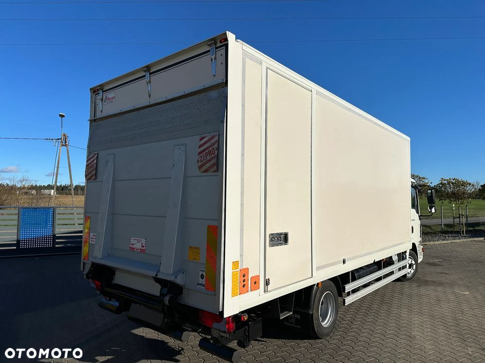 MAN TGL 12.220, Euro6 , Stan Idealny , Przebieg 118 tys Km , Winada +UDT - 21
