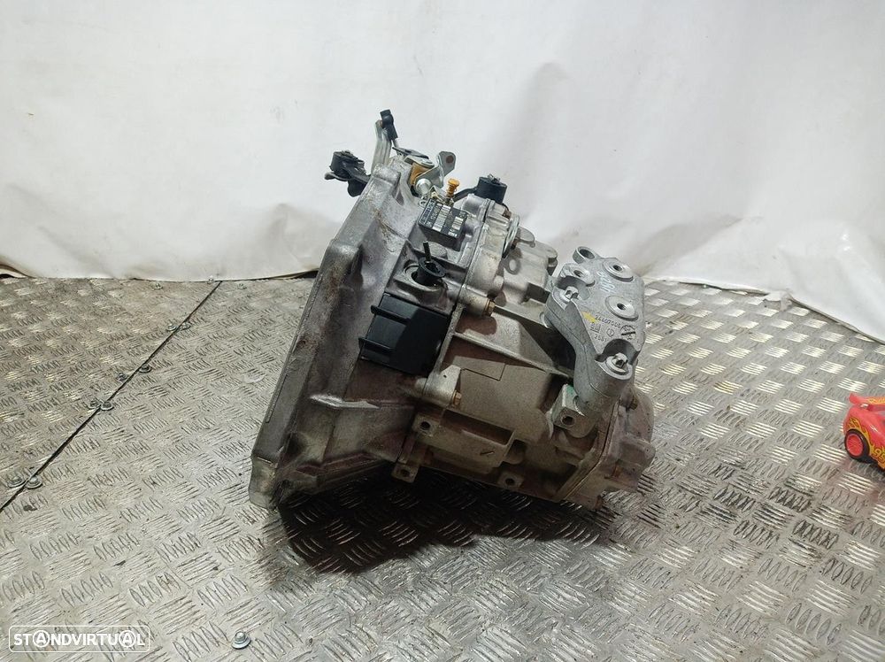 CAIXA VELOCIDADES OPEL ZAFIRA A LIMUSINA 2005 -13104951 - 1