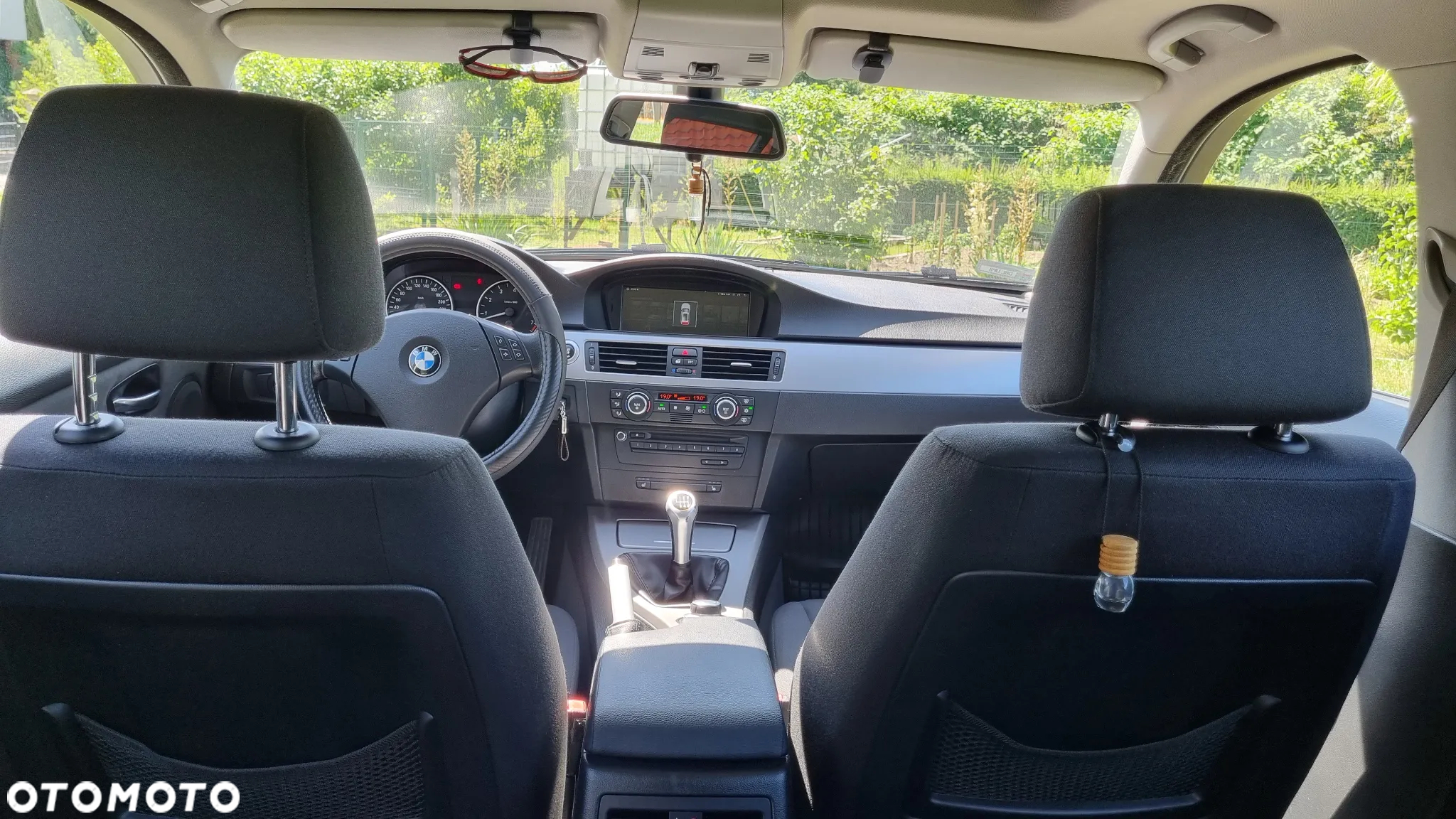 BMW Seria 3 325i - 17