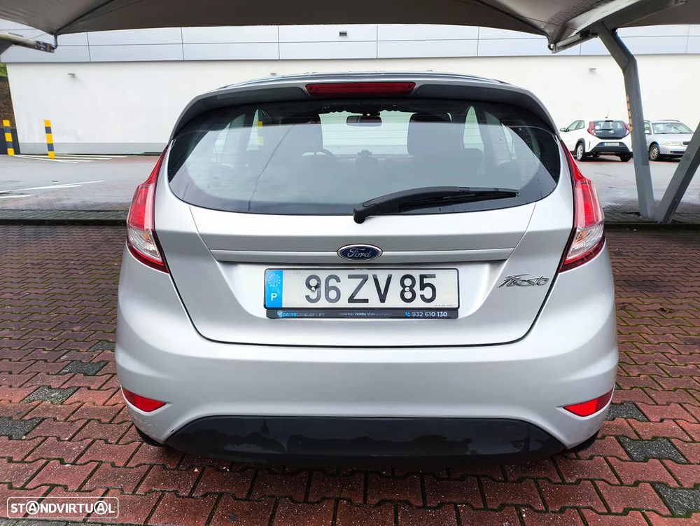 Ford Fiesta - 17