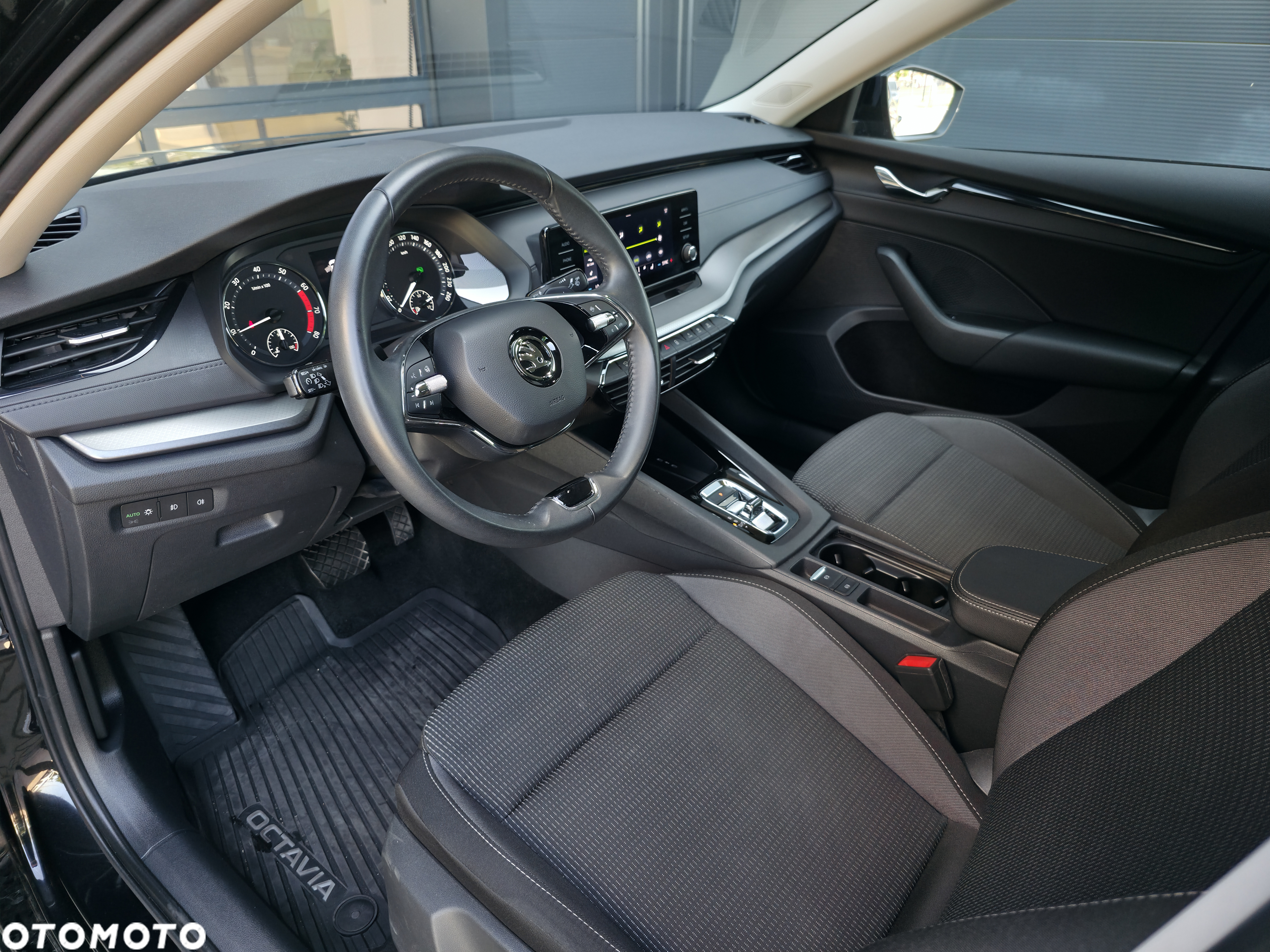 Skoda Octavia - 12