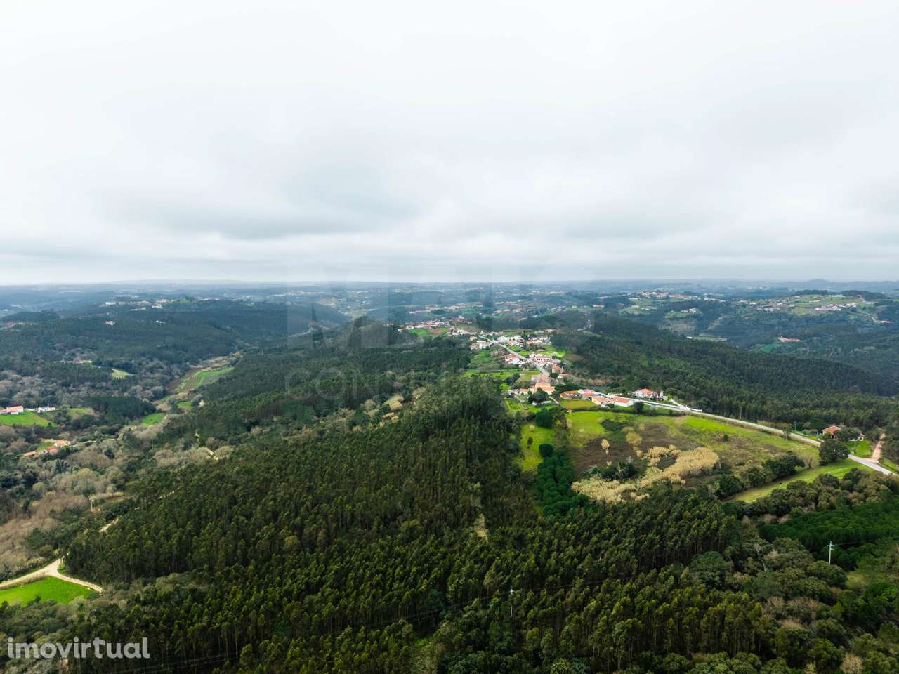 Ruína para remodelação total - Grande imagem: 4/5