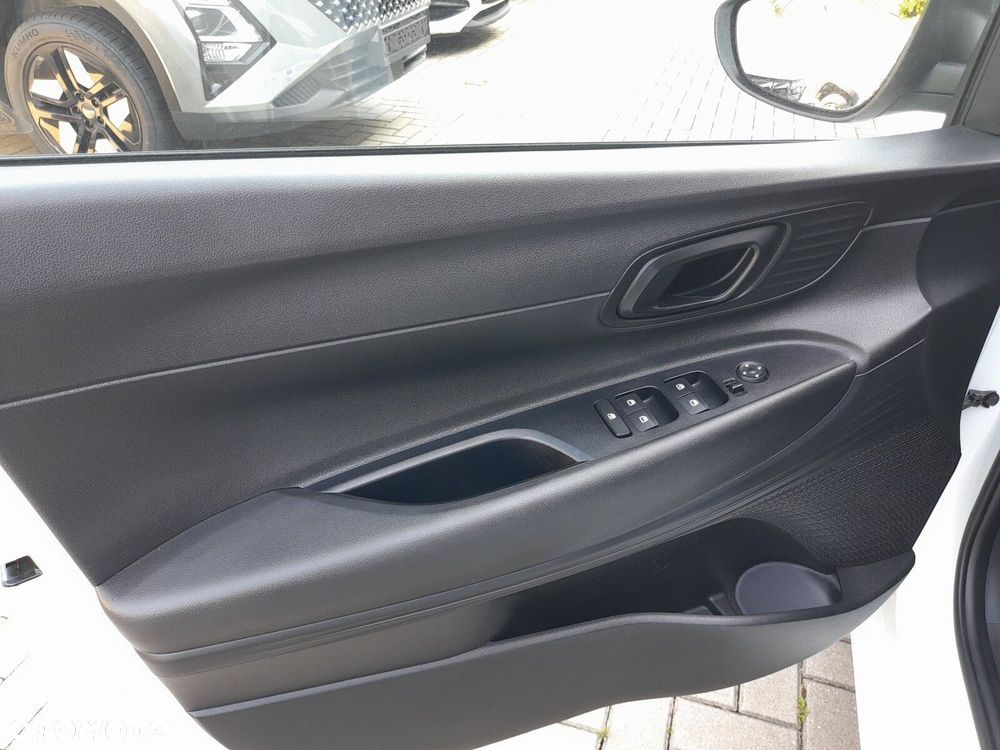 Hyundai i20 1.2 Cool - 12