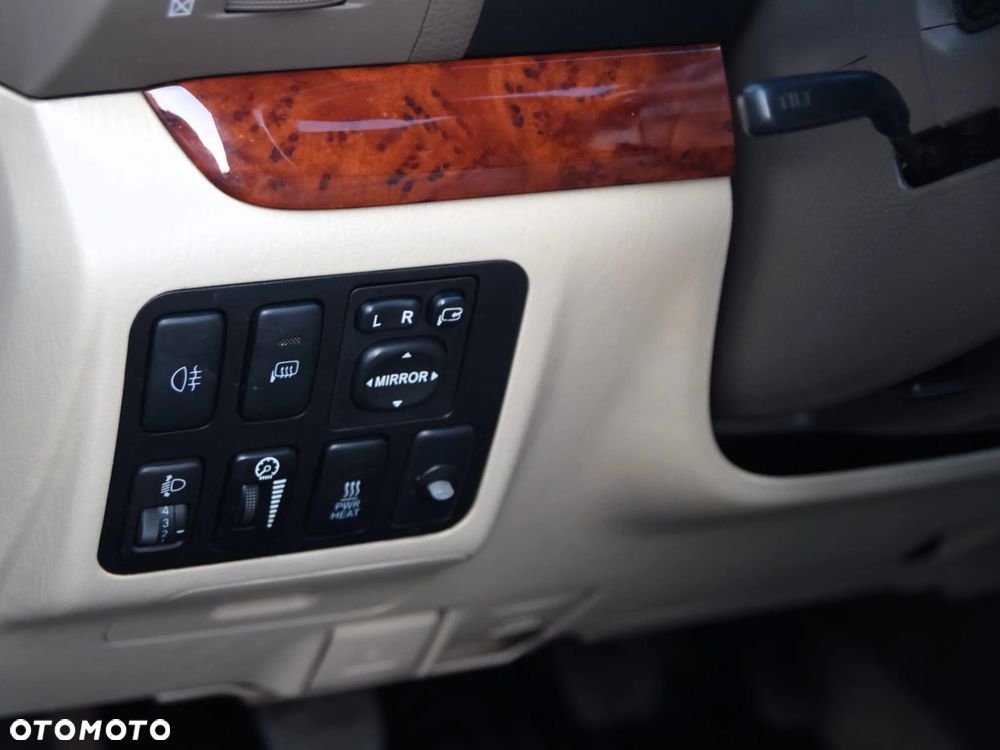 Toyota Land Cruiser 3.0 D Sol - 23