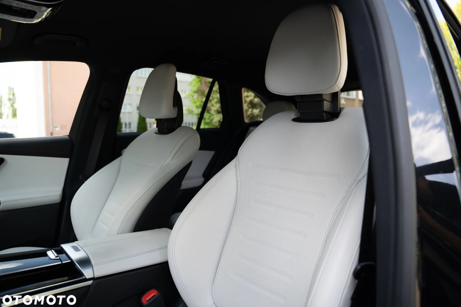 Mercedes-Benz GLC 220 d mHEV 4-Matic AMG Line - 16