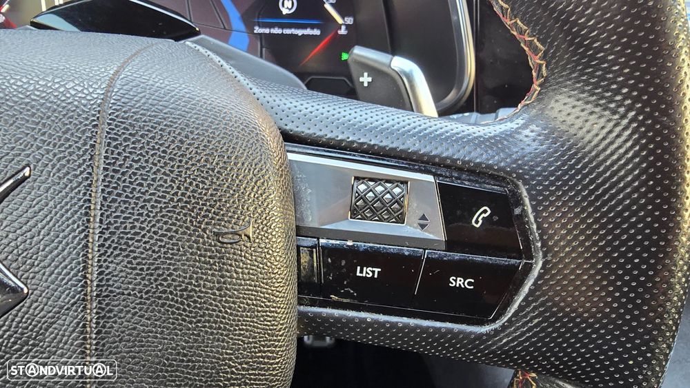 DS DS7 Crossback - 16