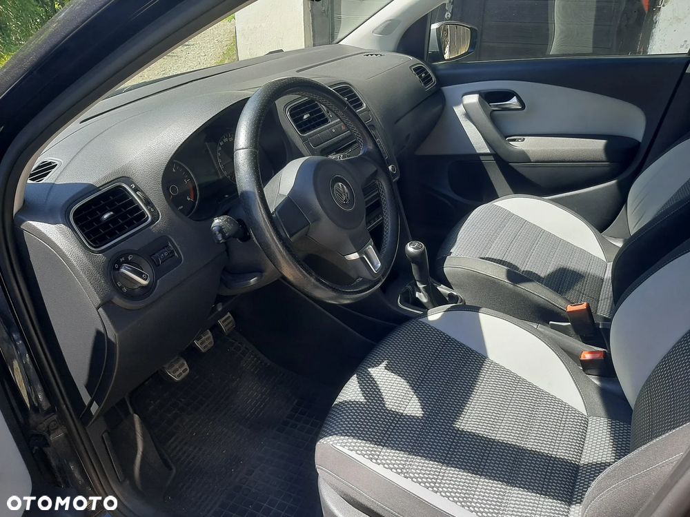 Volkswagen Polo Cross - 4