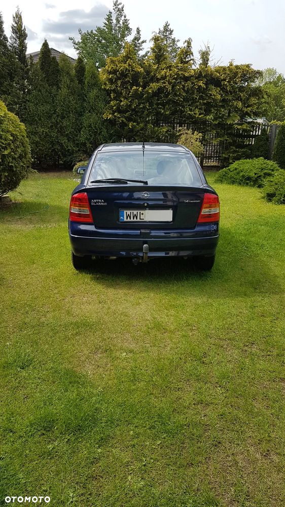 Opel Astra - 3